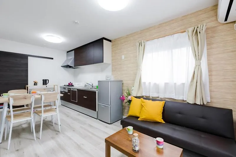 Mikazuki House Teradacho Hotel Osaca 3*,